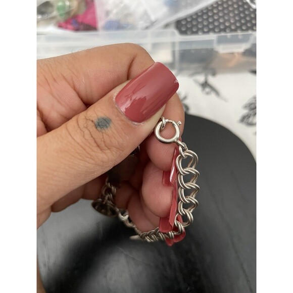 Vintage Sterling Silver Charm Bracelet with 3 Charms weighing 18 Grams~7" - Picture 9 of 13